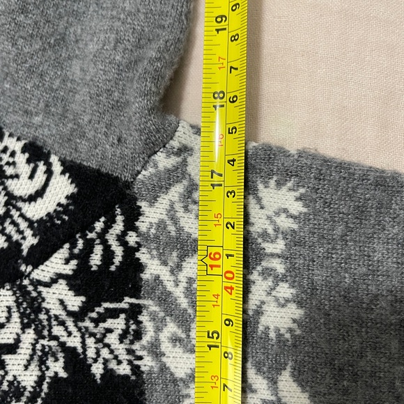 Colour Works Womens Sweater Size XS Gray Multicolored Jacquard Printed Knit Top - Picture 9 of 9